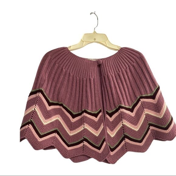 CLOTHING Co. Sweater Cape, one size,peach, pink, grn,etc, grannycore, warm, cozy - Picture 4 of 11